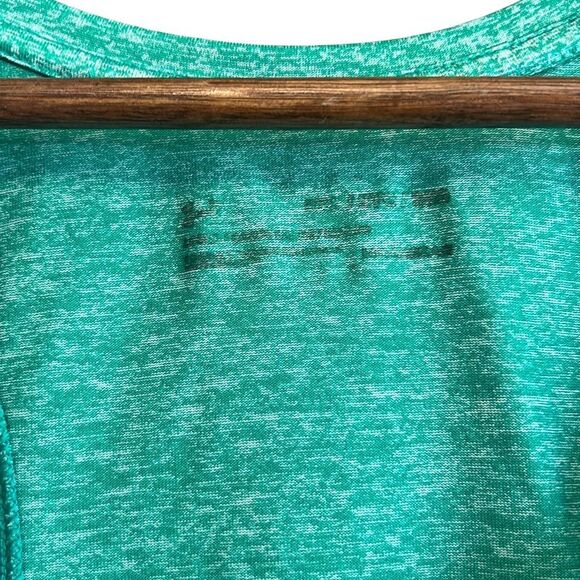 Under Armour Tank Top Womens Sleeveless‎ Athletic Racerback Activewear - Picture 4 of 5